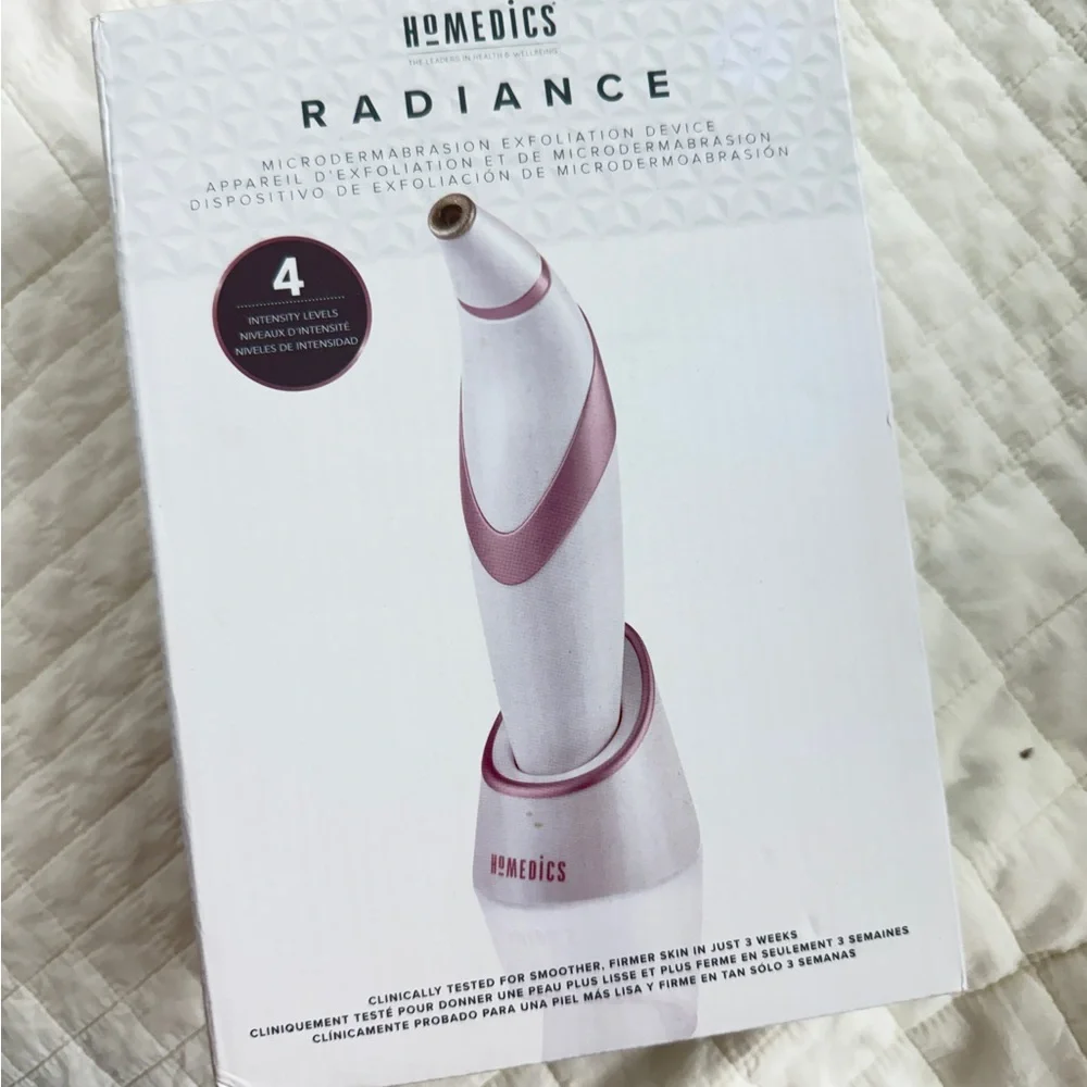 Homedics Radiance Microdermabrasion System - White - Picture 1 of 3